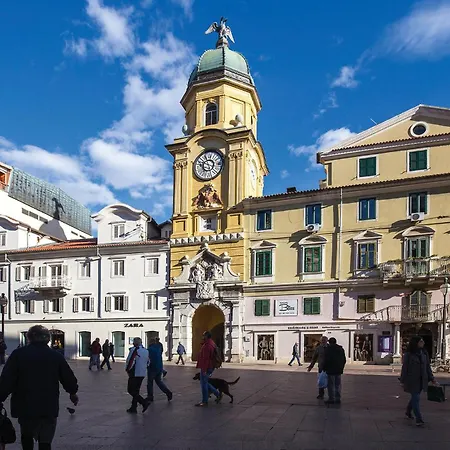 Apartament Stunning In With Wifi Rijeka