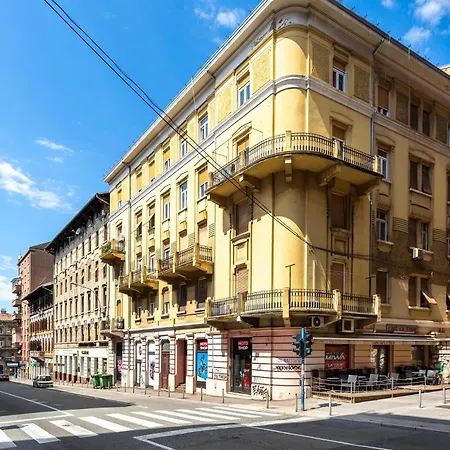 Stunning In With Wifi Appartamento Fiume